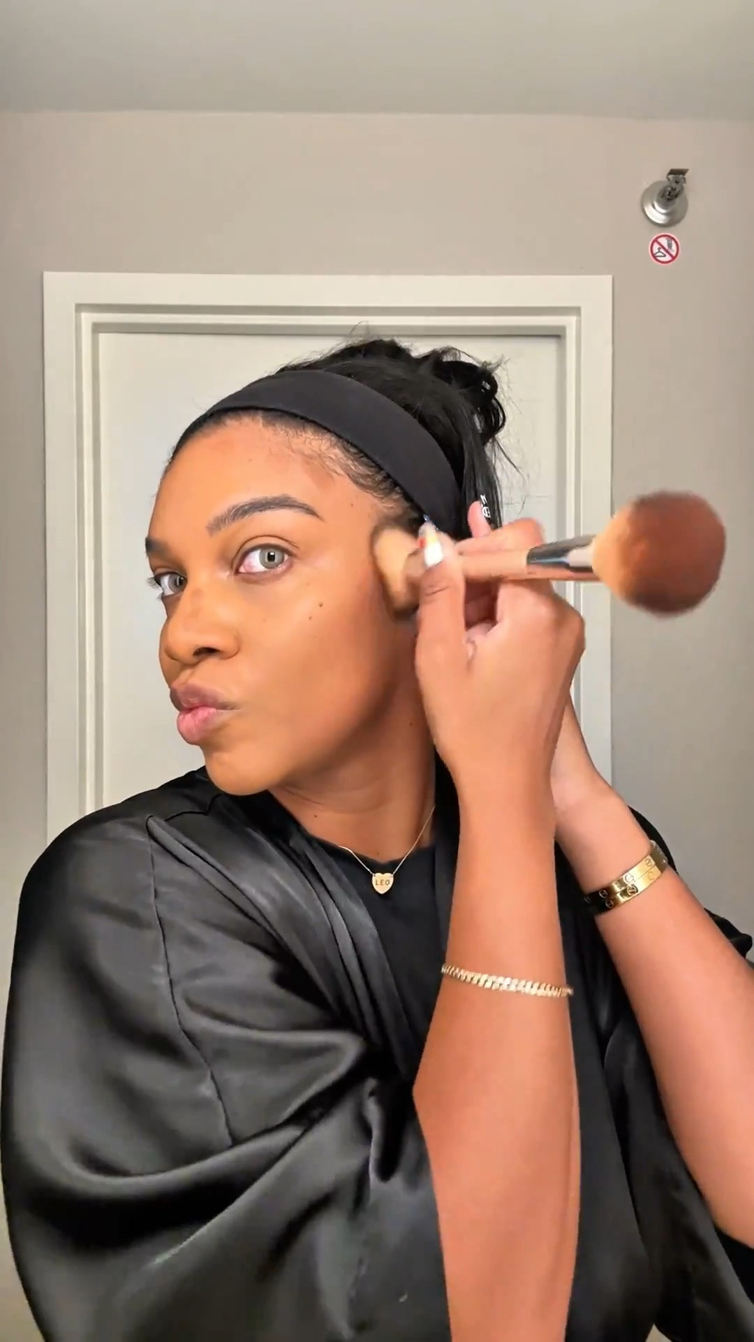 GRWM 

#LTKCyberWeek #LTKgrwm #LTKmorningroutine