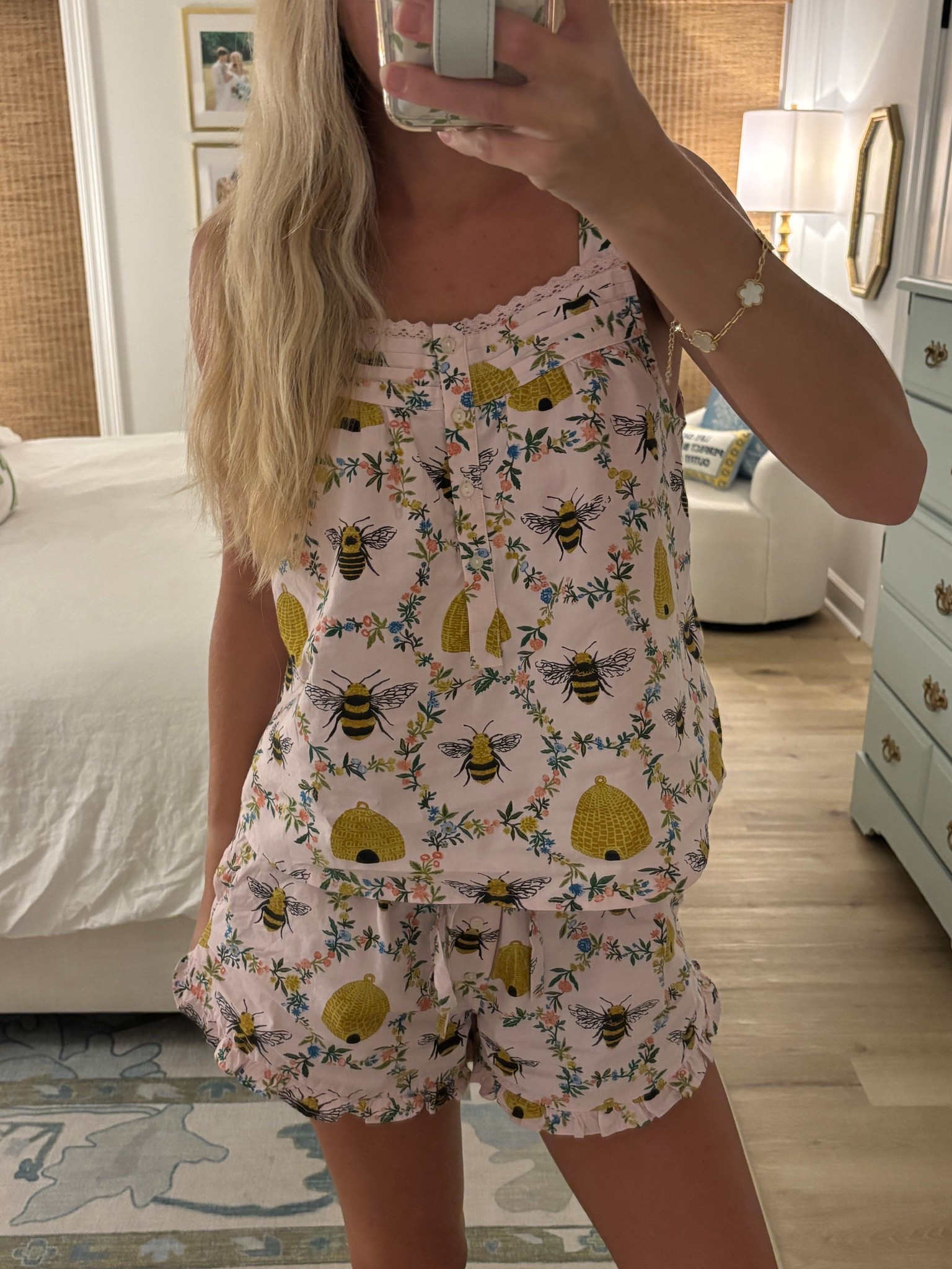 New pjs from print fresh 🐝🐝

#LTKootd #LTKSpringSale #LTKmorningroutine