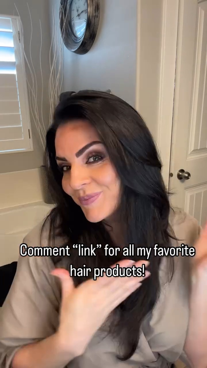 Lots of questions about my hair! I wash it 2x a week and this is my routine. It only takes me 10 minutes and then I’m set until my next wash! 

#hairproducts #blowout #beforeandafter

#LTKWatchNow #LTKBeauty #LTKStyleTip