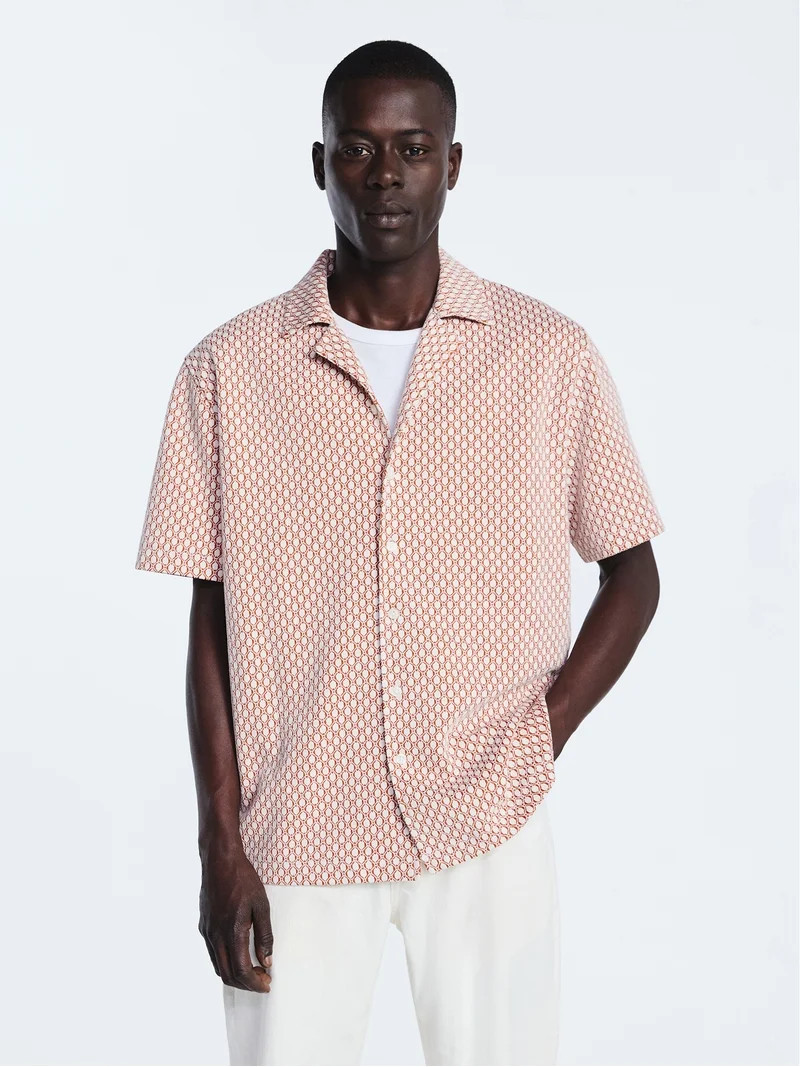 Free Assembly Men's Button Front Jacquard Shirt with Short Sleeves, Sizes S-3XL | Walmart (US)