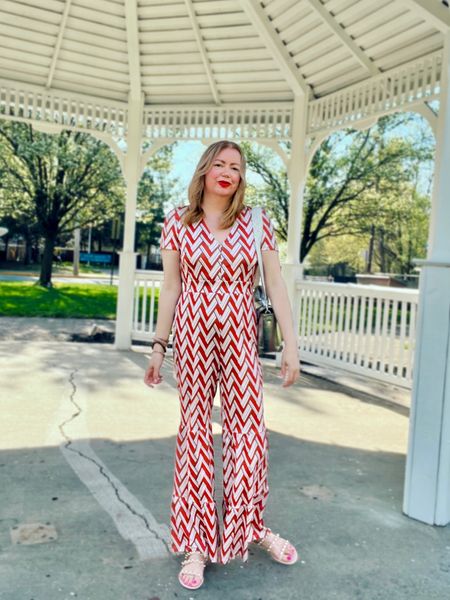 The most flattering jumpsuit !