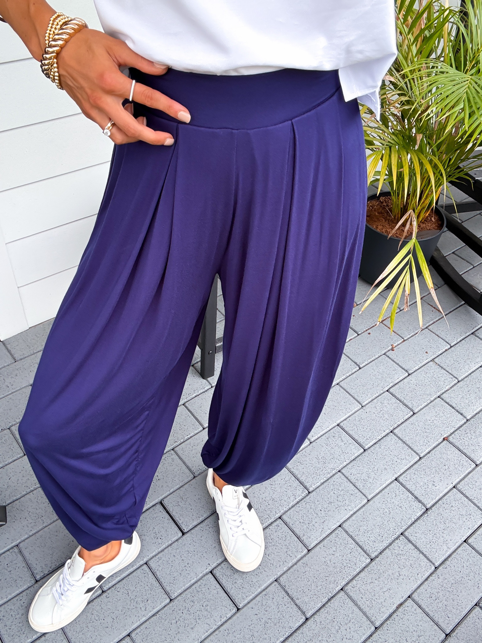 Scroll to shop. Ditch your leggings and try these Amazon pants! Follow for more.

#LTKgrwm #LTKfitnessgoals #LTKootd