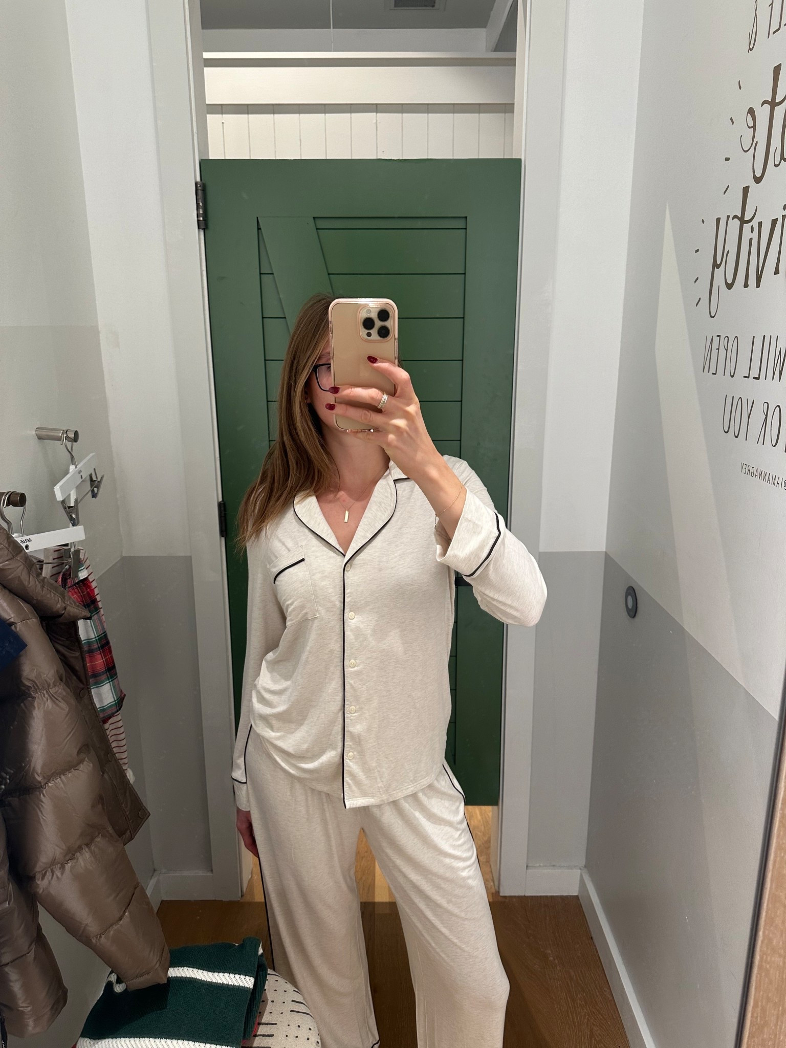 Loveee this color and these pjs are soo softt

#LTKHoliday #LTKFindsUnder50 #LTKSeasonal