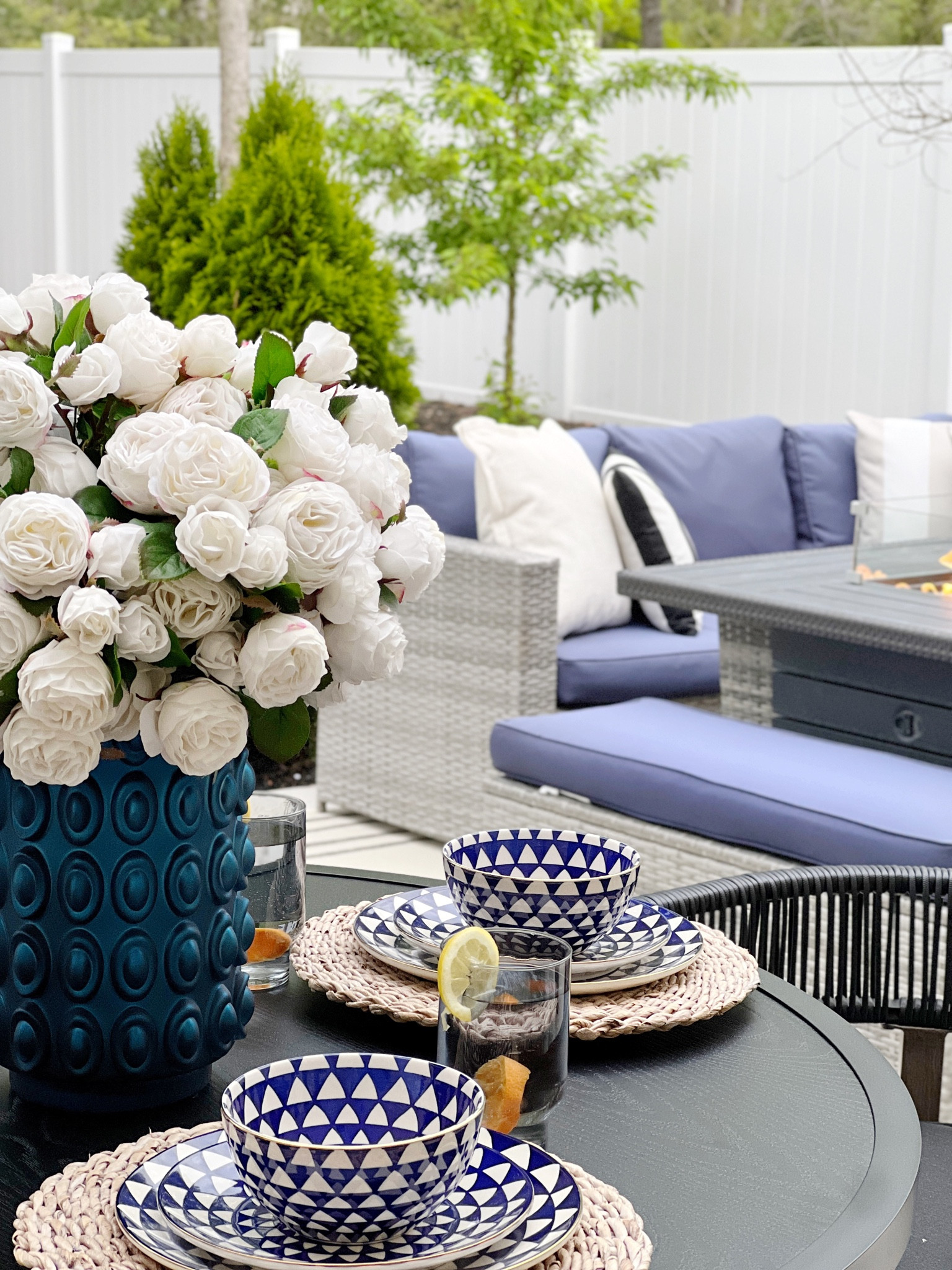 Shop my gorgeous ceramic dinner ware perfect for the season and for that lovely pop of color that will elevate any space! @walmart #walmarthome #walmartpartner

Outdoor dining 
Outdoor living 
Ceramic dinnerware 
Outdoor furniture 
Modern outdoor furniture 
Home decor 
Summer patio
Summer living 

#LTKFind #LTKSeasonal #LTKhome