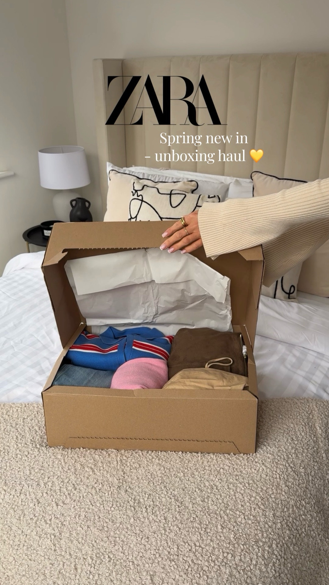 ZARA Spring unboxing haul 💛🌷⛅️

Lots of goodness coming through for the warmer season ahead! 

#zarahaul #zaranewin

#LTKU #LTKSeasonal