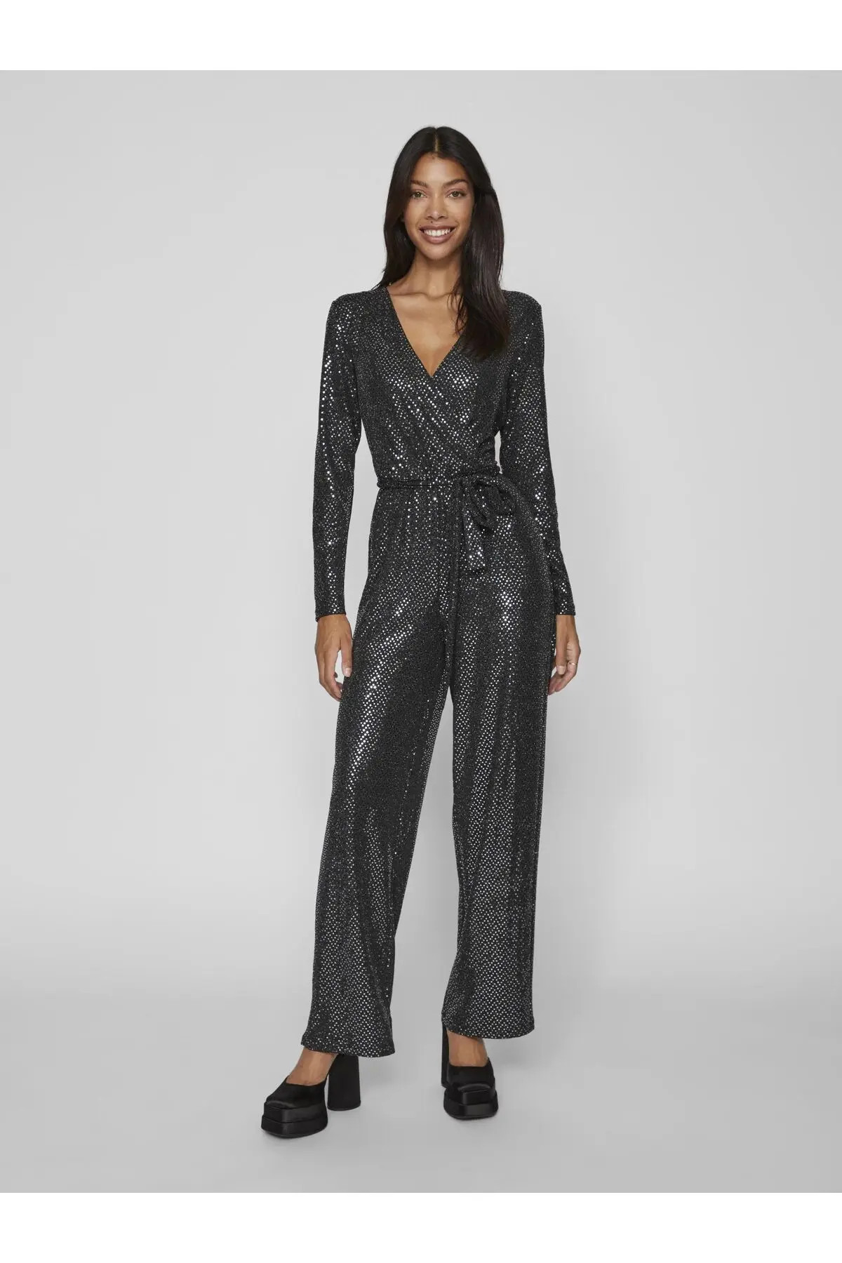 VILA Jumpsuit - Schwarz - Regular Fit Fast ausverkauft | Trendyol DE