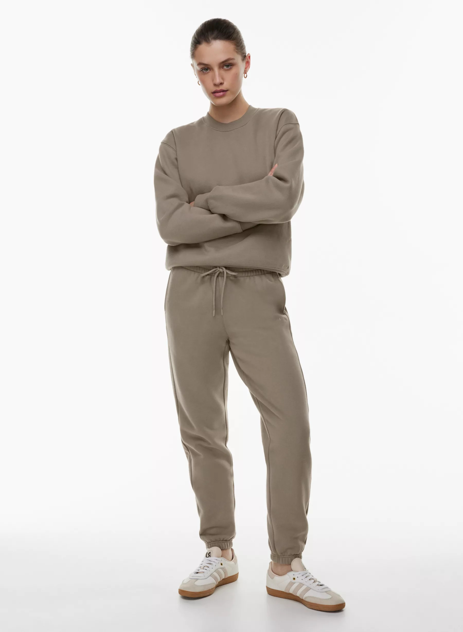 COZY FLEECE BOYFRIEND SWEATPANT | Aritzia