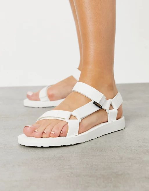 Teva Original Universal sandals in white | ASOS US