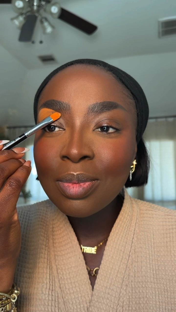 Part 11: I might buy a sewing machine! Imagine?  #grwm #makeup #makeuptutorial