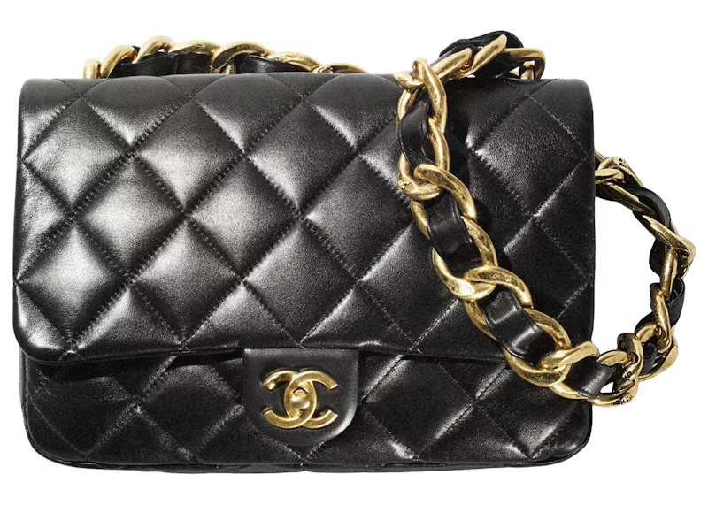 Women's Chanel Flap Bag with Chunky Chain Strap Large 22S Lambskin in Black | StockX