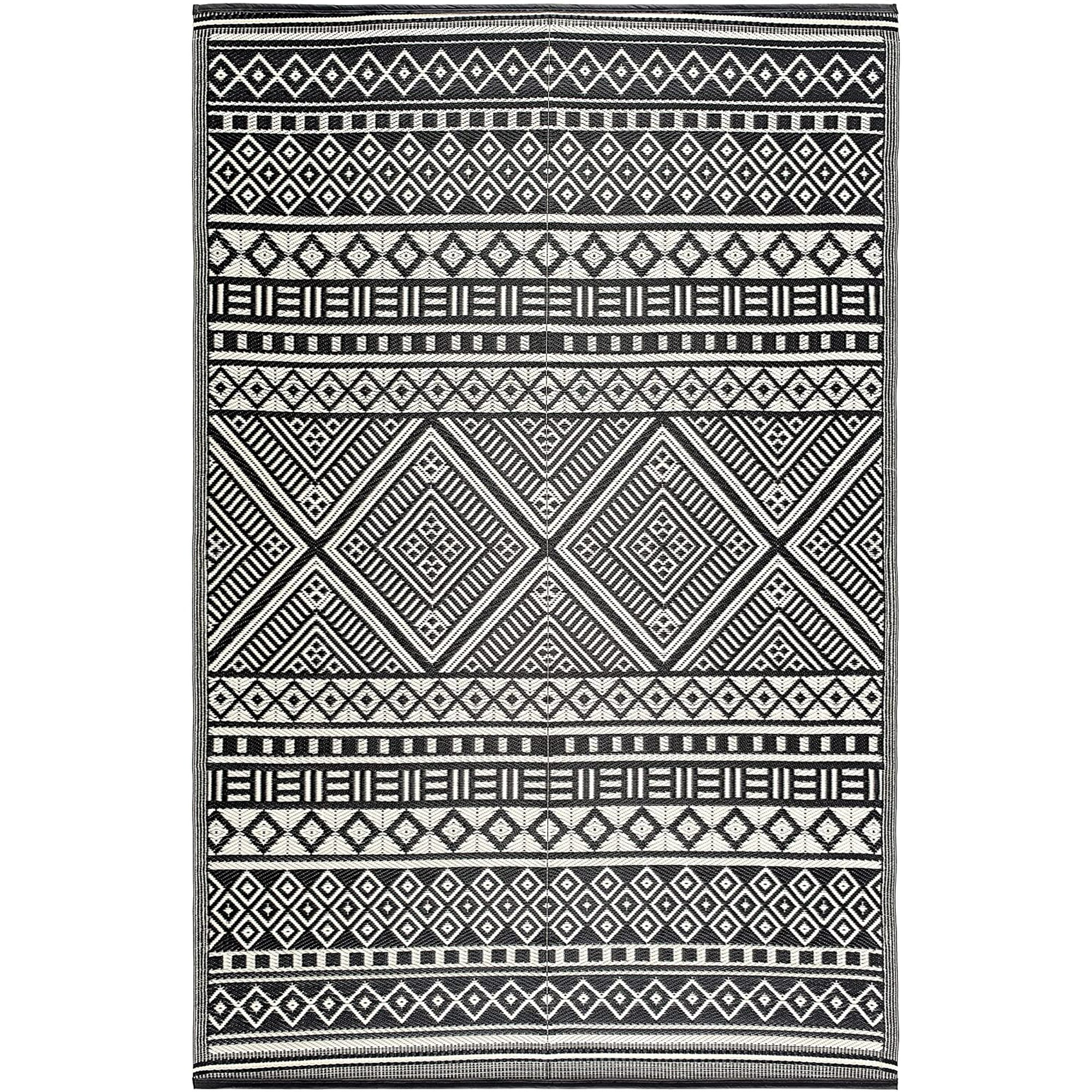 Lightweight Indoor Outdoor Reversible Plastic Area Rug - 10x13 - Texas Black/White | Walmart (US)