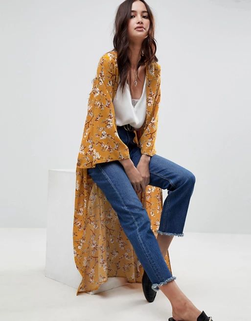 Boohoo – Geblümter Kimono mit Bindeband | Asos DE