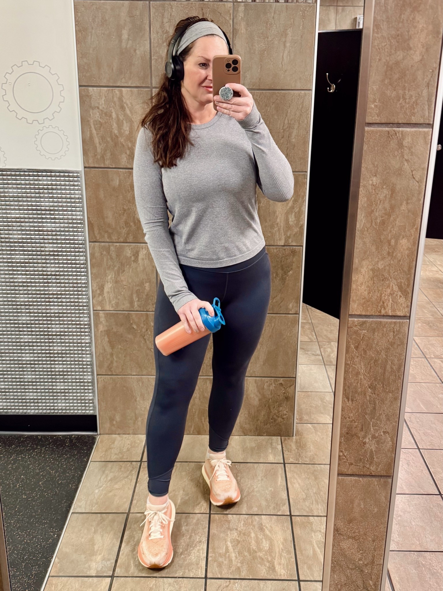 Seamless activewear 

#LTKOver40 #LTKMidsize #LTKActive