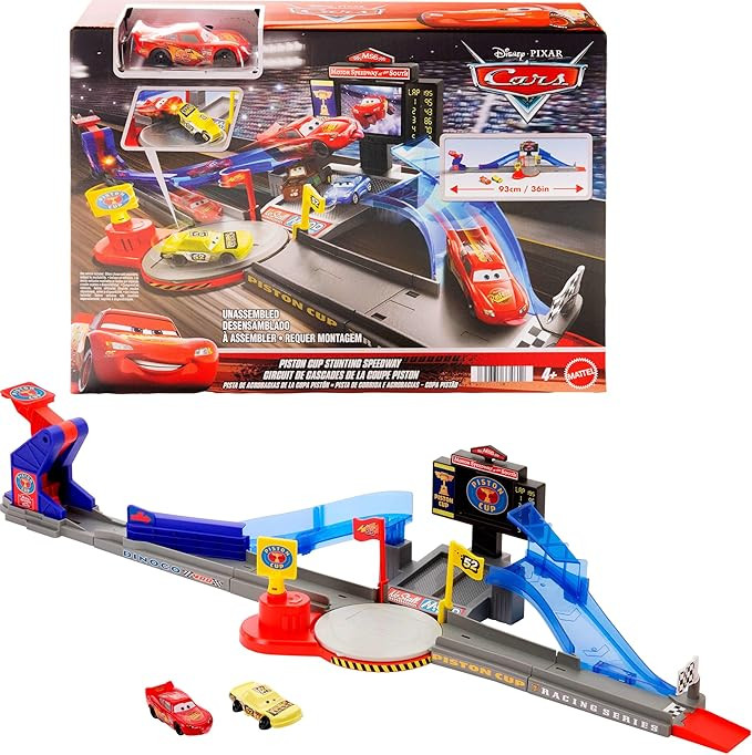 Mattel Disney Pixar Cars Playset & Toy Car, Tongue-Out Lightning McQueen & Crushed Car, Piston Cu... | Amazon (US)