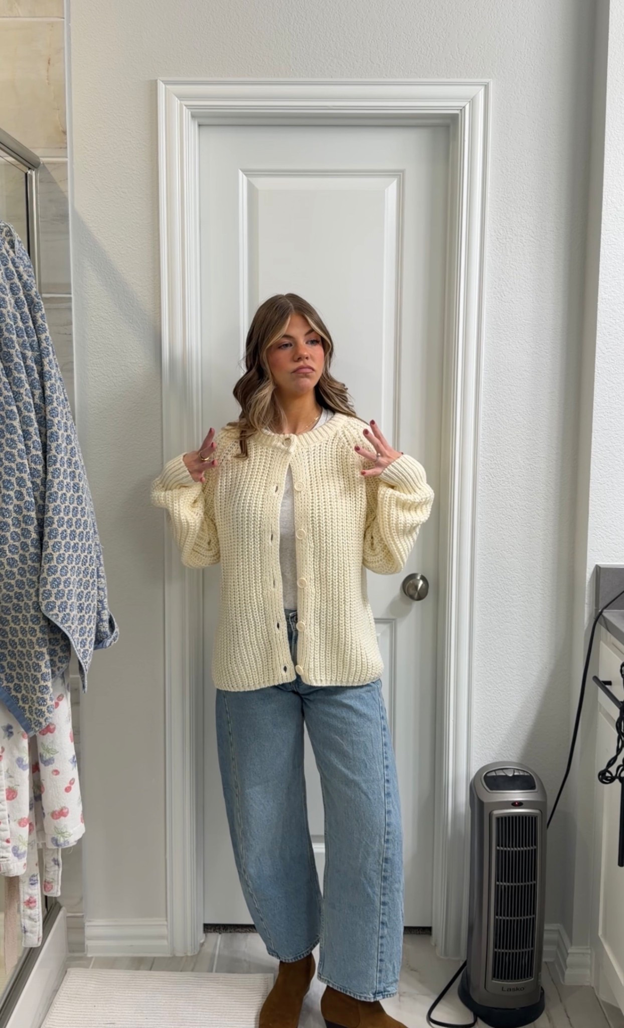 Outfit from my get dressed with me 🤍

#LTKSaleAlert #LTKFindsUnder50 #LTKootd