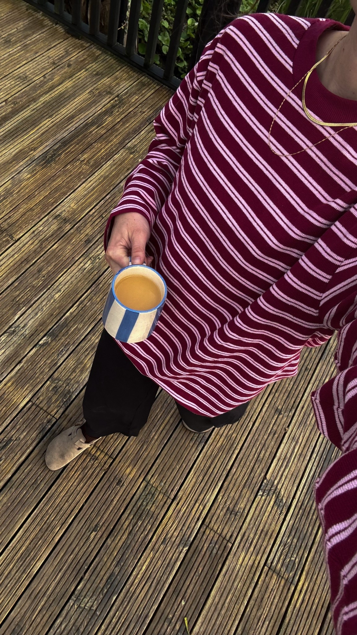 morning brew 🫖
#ootd #ltkeveryday #comfyoutfit #cosyoutfit 

#LTKautumn #LTKuk #LTKwinter