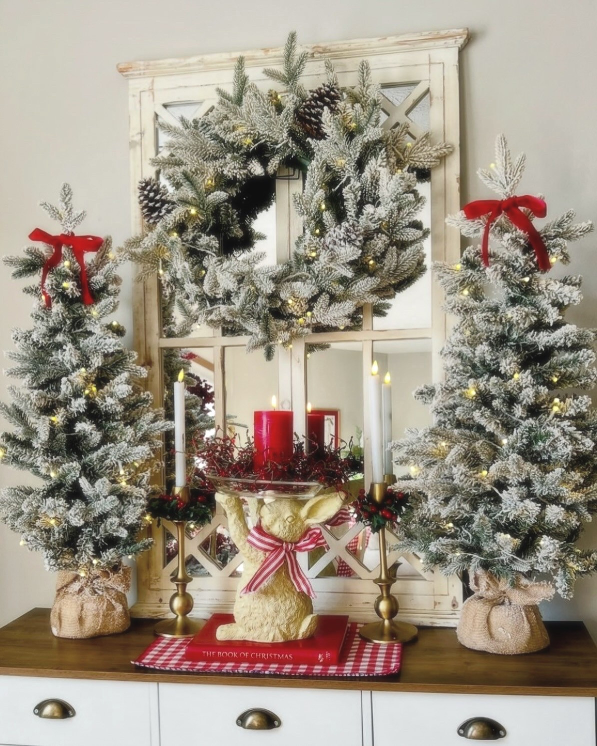 This comes as a four piece set. A pre lit wreath, two pre lit trees,and a pre lit garland. In my photo I’m using the wreath and trees only. 

#LTKSeasonal #LTKHome #LTKStyleTip