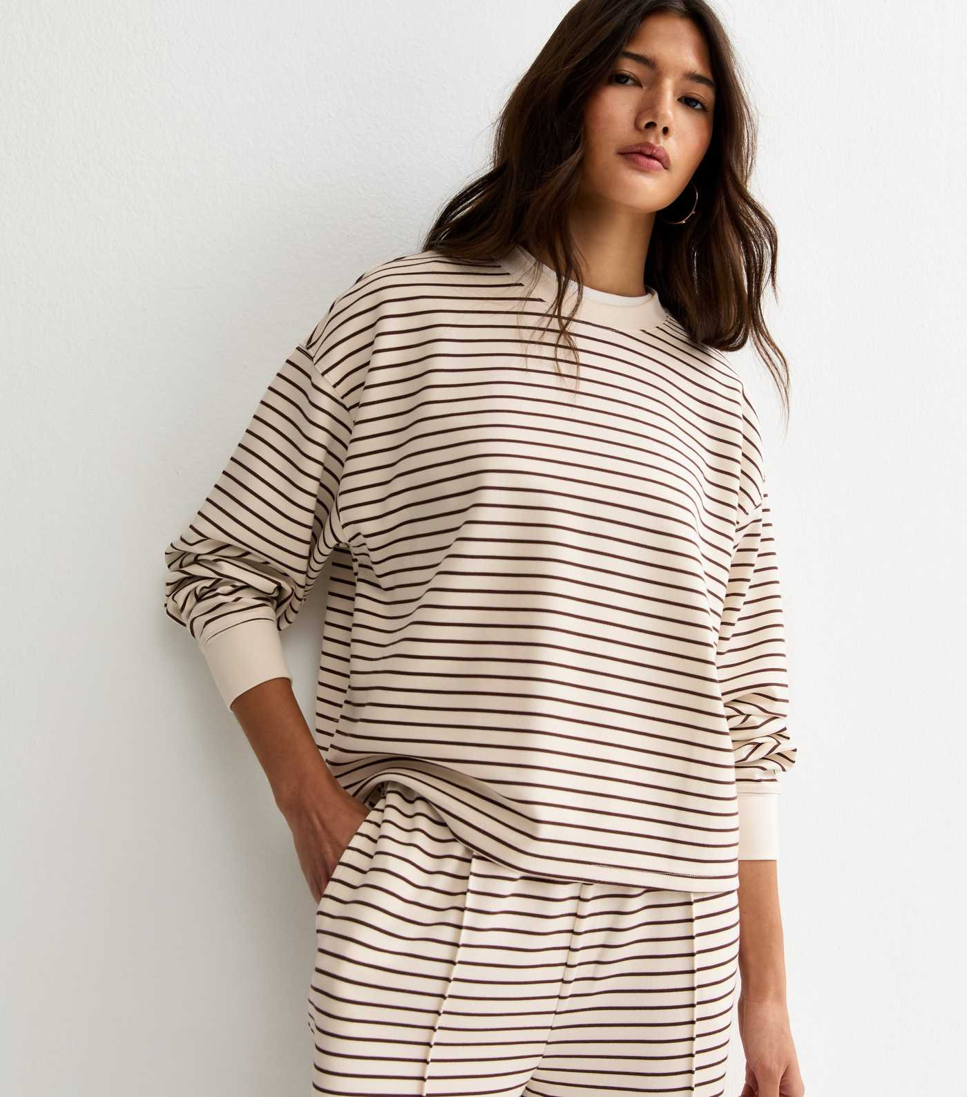 Brown Premium Stripe Relaxed Sweatshirt | New Look | New Look (UK)