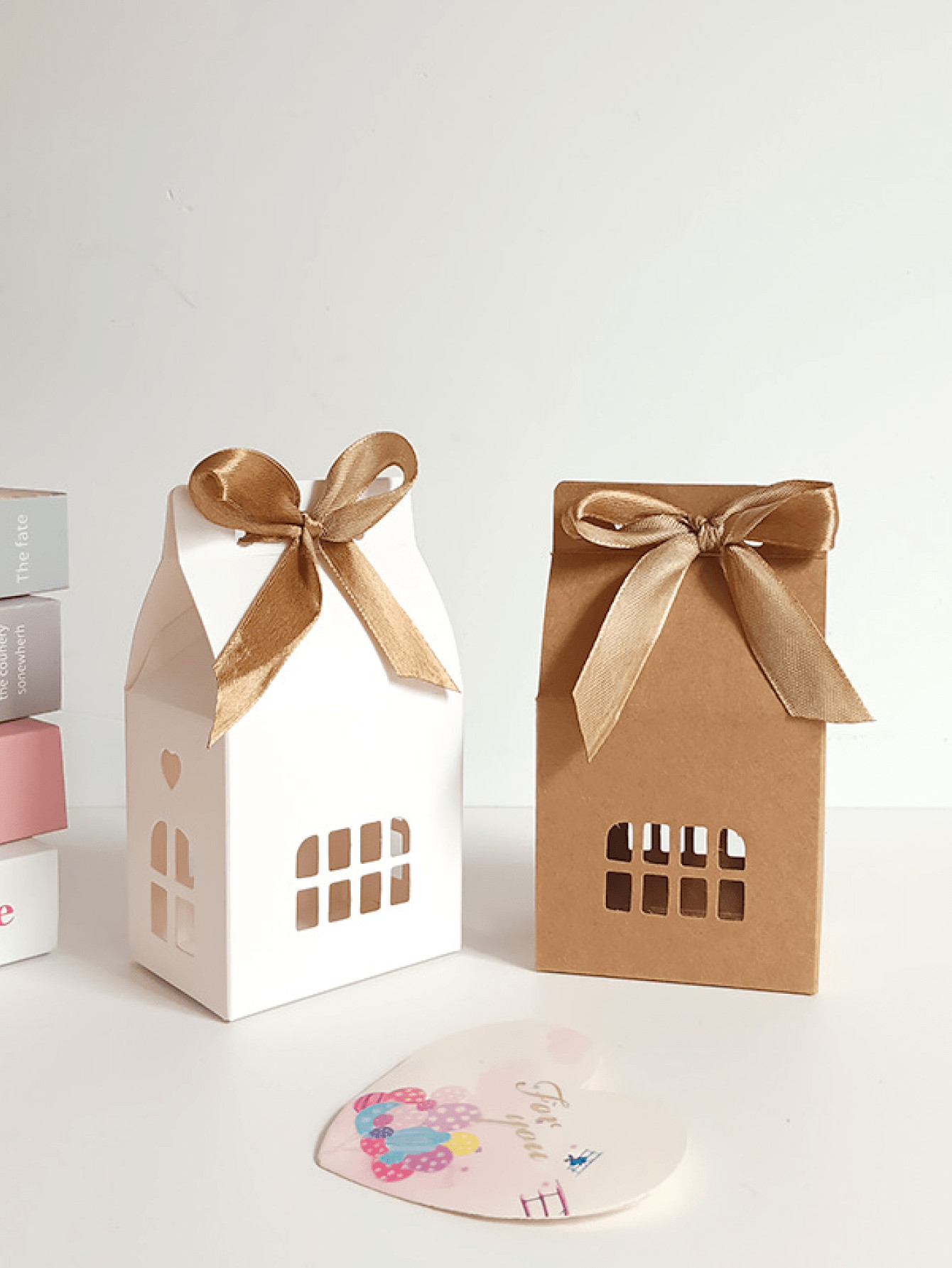 10 Pieces Hollow House Candy Biscuit Gift Box Simple Bow White Box Gift Packaging Box,Christmas | SHEIN
