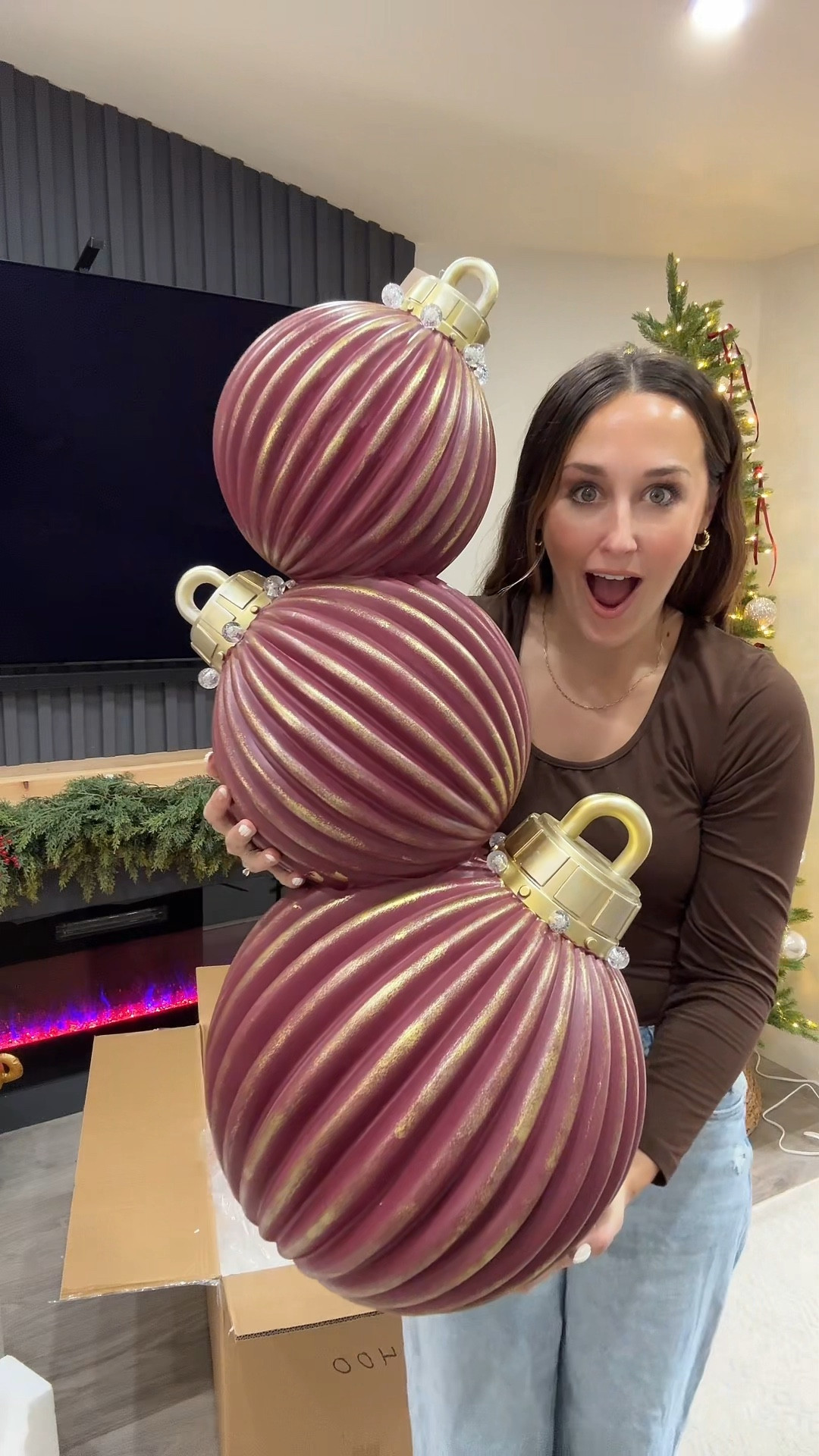These 32” stacked ornaments are so gorgeous! 
#LTKChristmas

#LTKHoliday #LTKHome