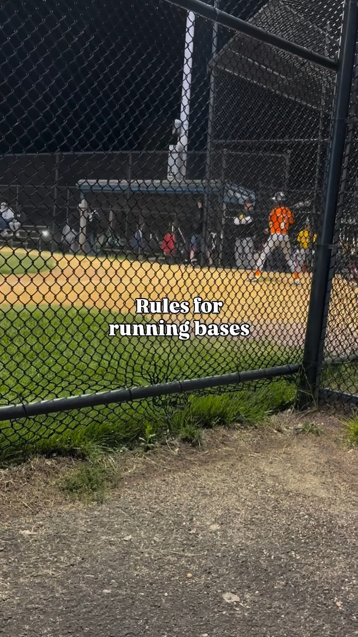 Run like your life depends on it... ⚾️