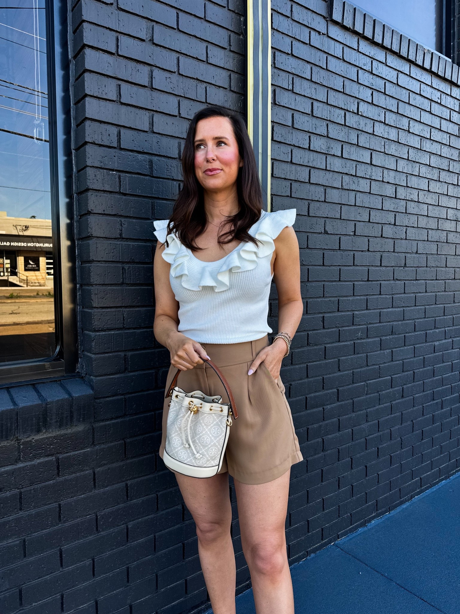 White top // tailored shorts // under $100 // tops // casual // Tory Burch // target finds 

#LTKgrwm #LTKSaleAlert #LTKootd