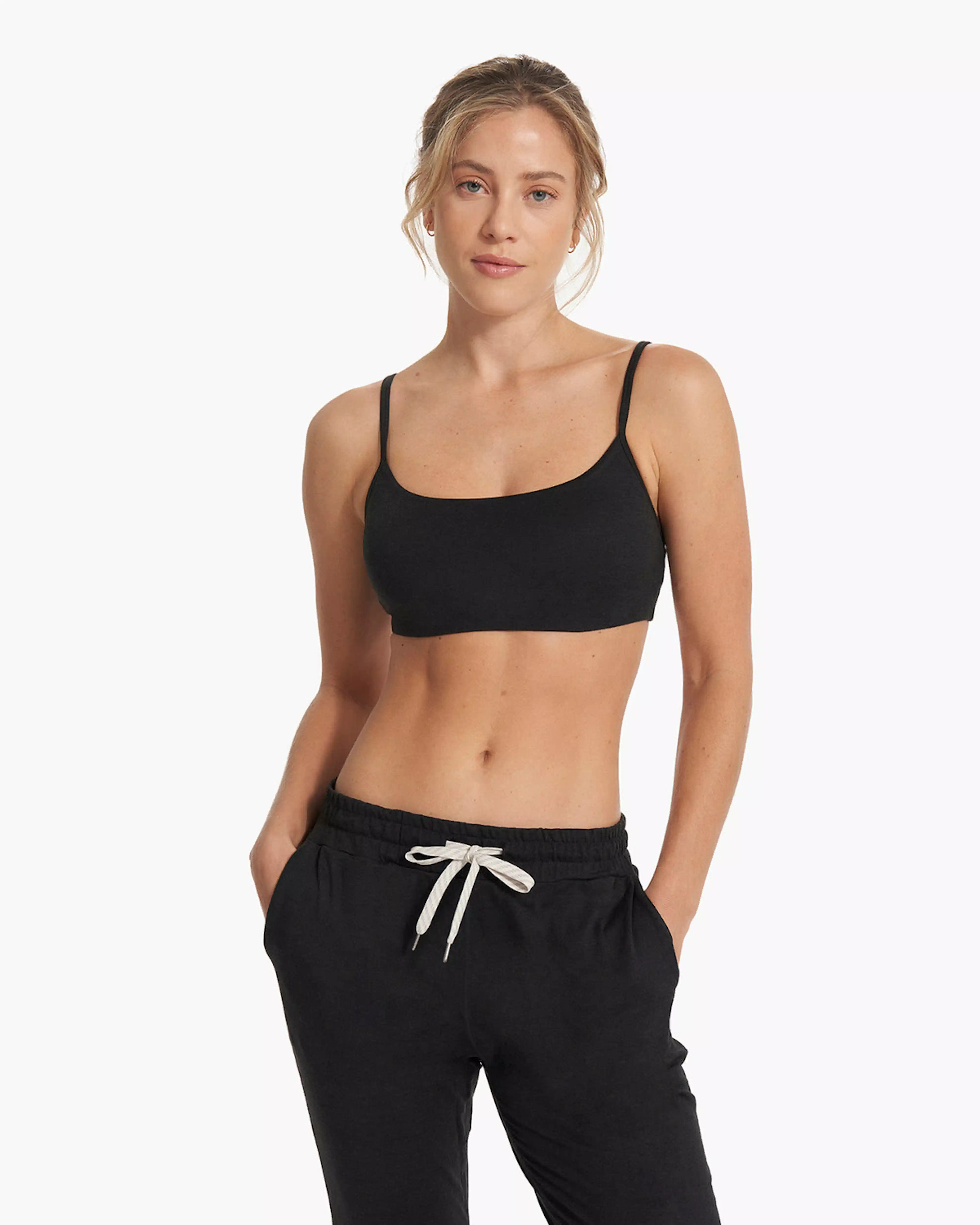 Halo Essential Bra | Vuori Clothing (US & Canada)