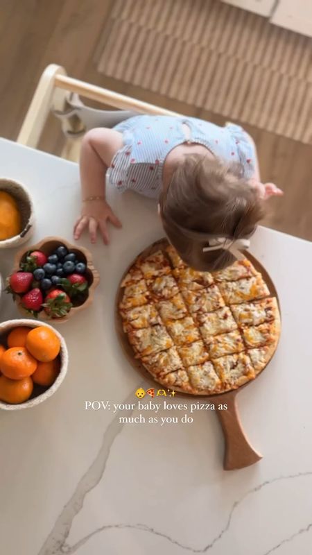 Pizza board and wooden woven bowels are all from @covehome_- they are all handcrafted and my go to for elevated and functional kitchen decor and serveware.ou
a as
• linked them in my@shop.Itk
#liketkit #Itkhome #babygirl #cutebaby #pizza #babyeating #babyreels #reelitfeelit

#LTKfamily #LTKhome #LTKfindsunder100