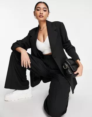 Selected Femme - Blazer de tailleur d'ensemble long - Noir | ASOS (Global)