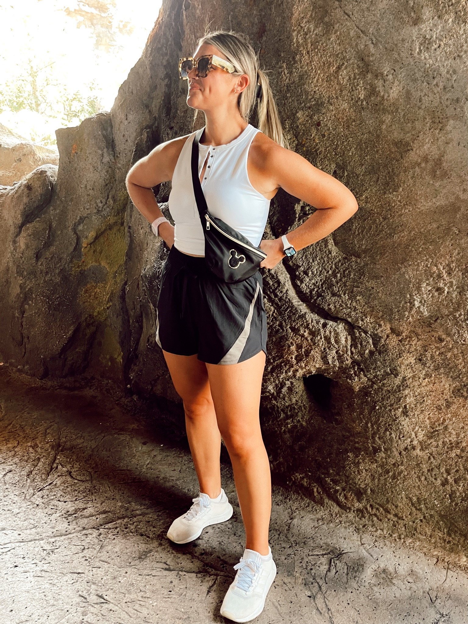 My activewear fit today for Disney. I’m wearing a size M in both. 