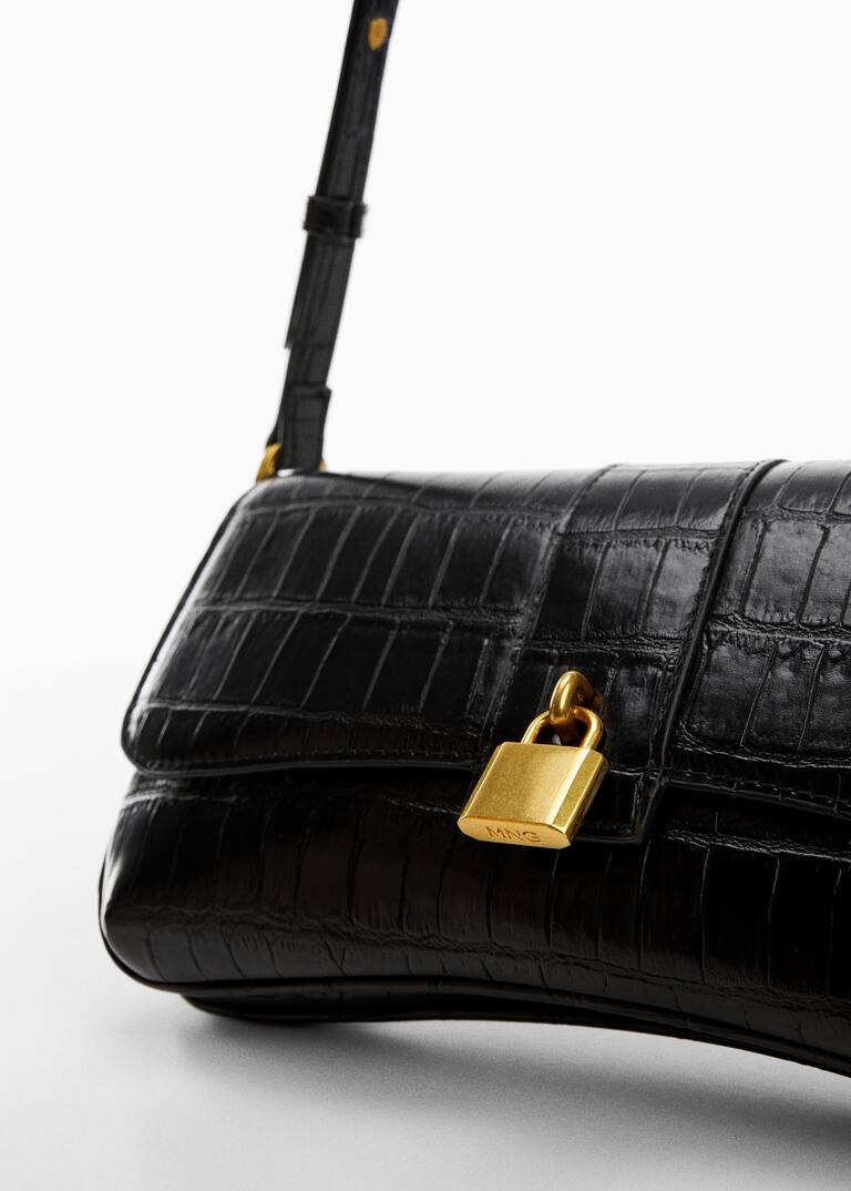 Coconut effect shoulder bag | MANGO (US)