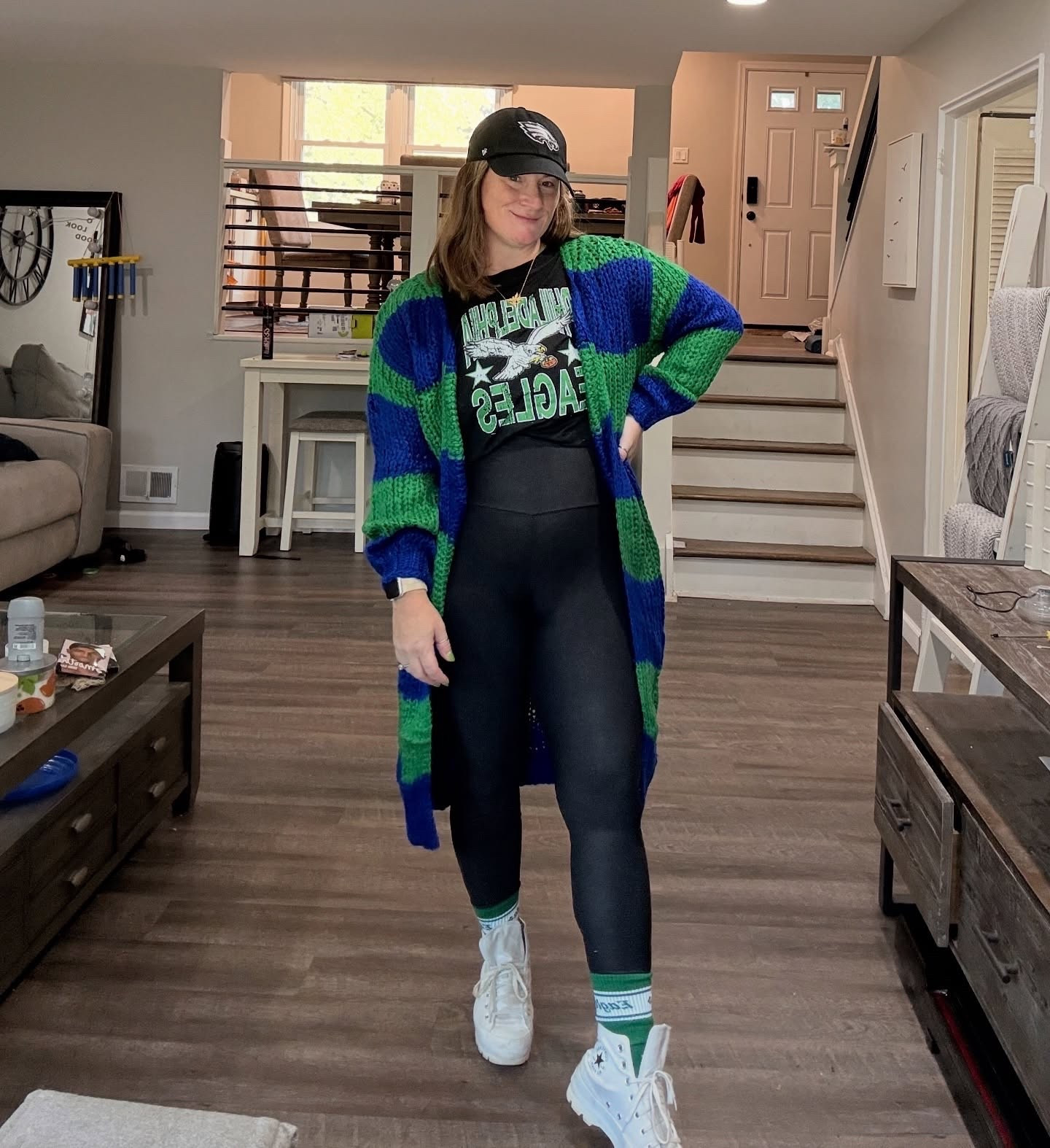 Sunday game day outfit! Sweater didn’t make it far because it was beautiful yesterday but it looked cute while it was on! 

Sweater - Lady Byrd (if you want one let me know - I have to confirm we have more left) 
Leggings - @amazon 
Tee - @sanctuary_blu 
Shoes - @converse 
Socks - @sanctuary_blu