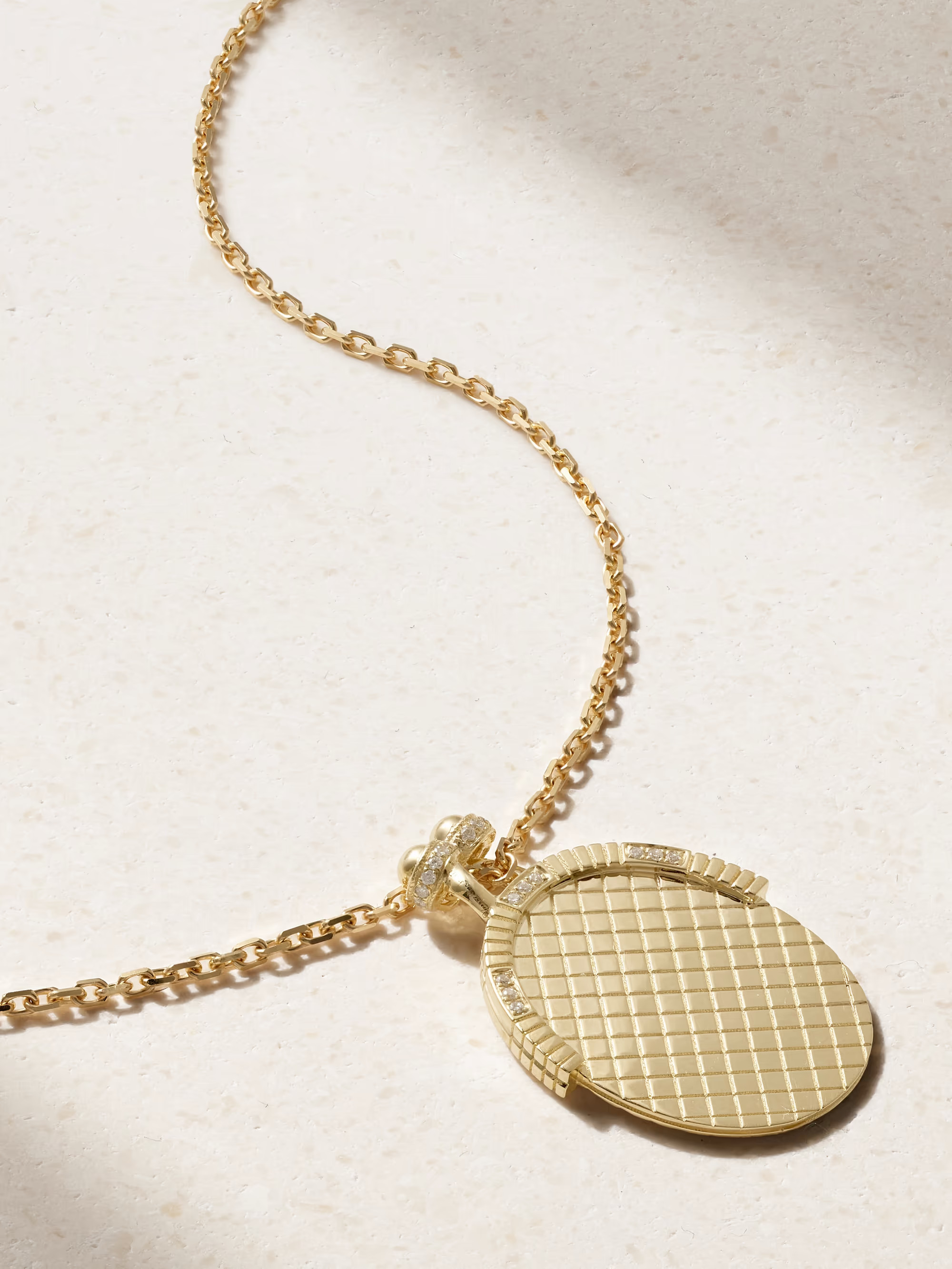 Minaudière Ovale 9 and 18-karat gold diamond necklace | NET-A-PORTER (US)