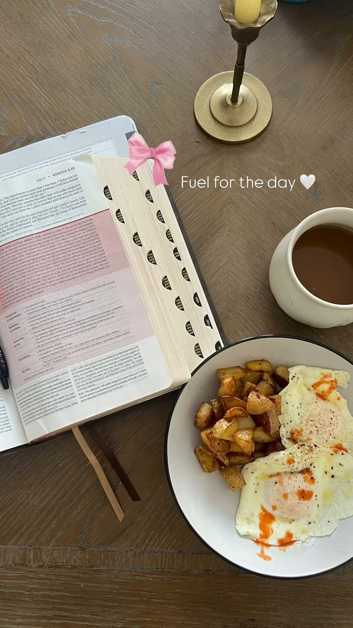 Fuel for the day 🤍 linked my favorite devotionals and Bible 🤍

#LTKmorningroutine #LTKdayinmylife #LTKselfcare