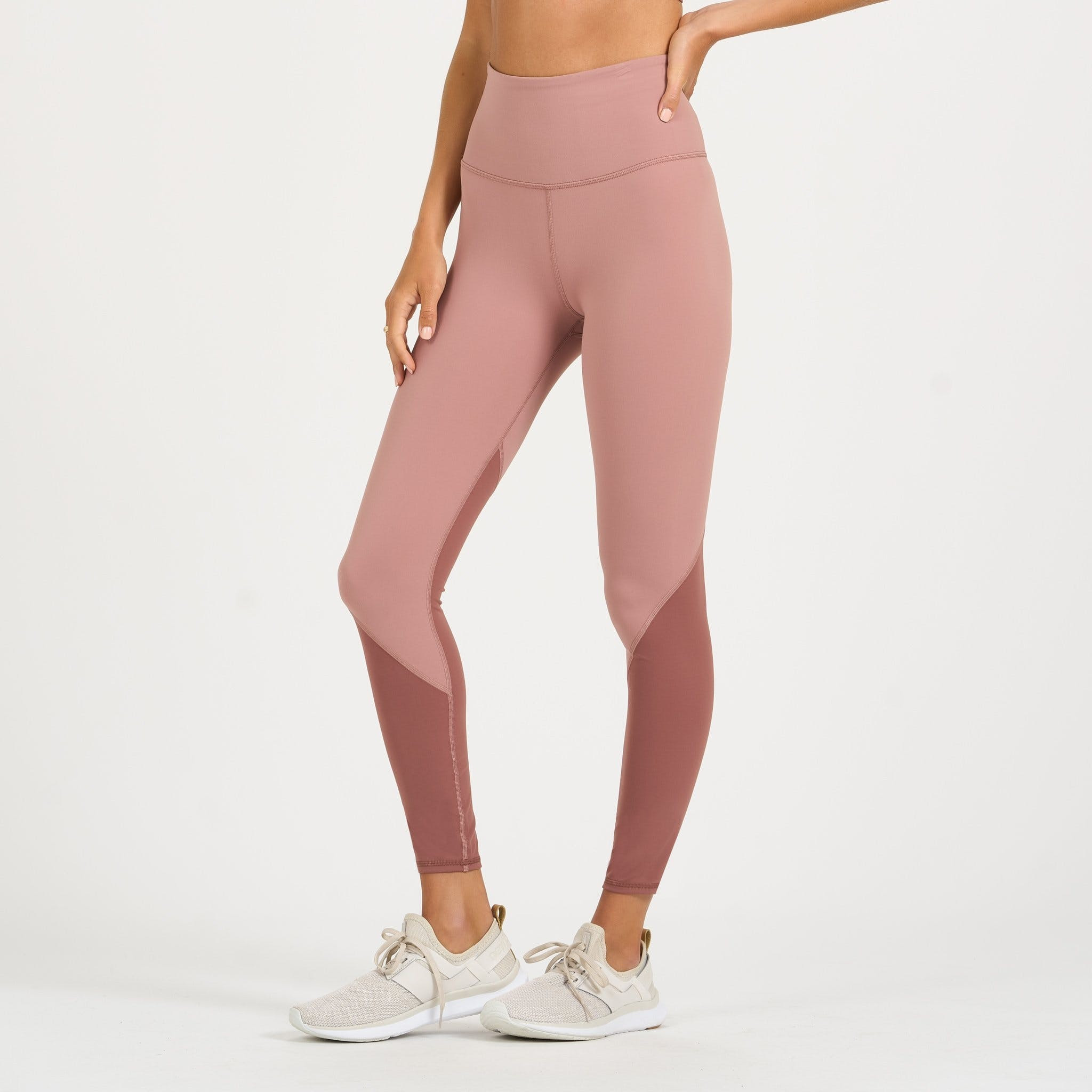 Colorblock Studio Legging | Vuori Clothing