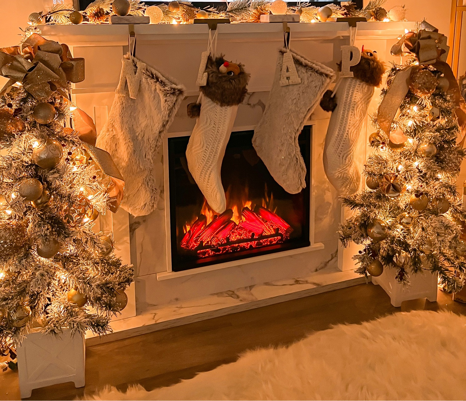 Fireplace set up! 🎄💞

#LTKhome #LTKSeasonal #LTKfamily
