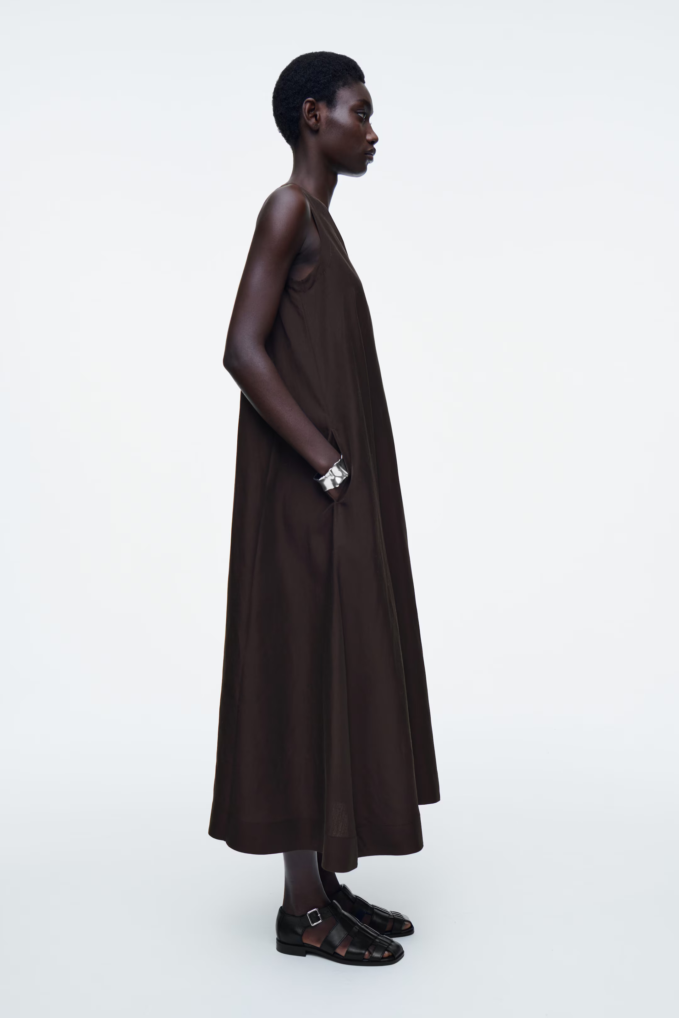 A-LINE LINEN-BLEND MAXI DRESS - BROWN | COS AU | COS (AU)