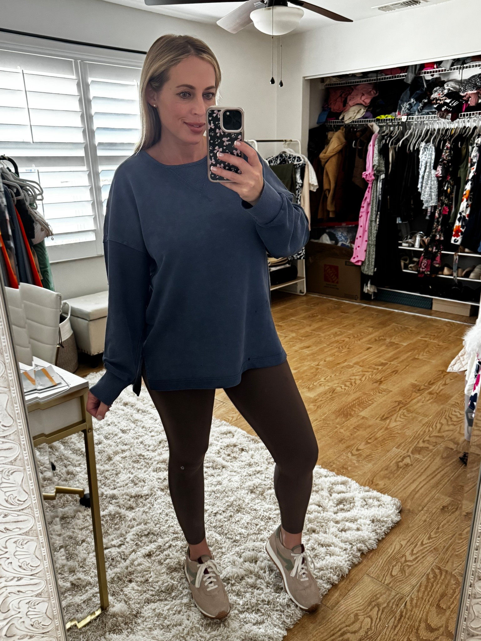 Leggings outfit 

#LTKgrwm #LTKMidsize #LTKootd