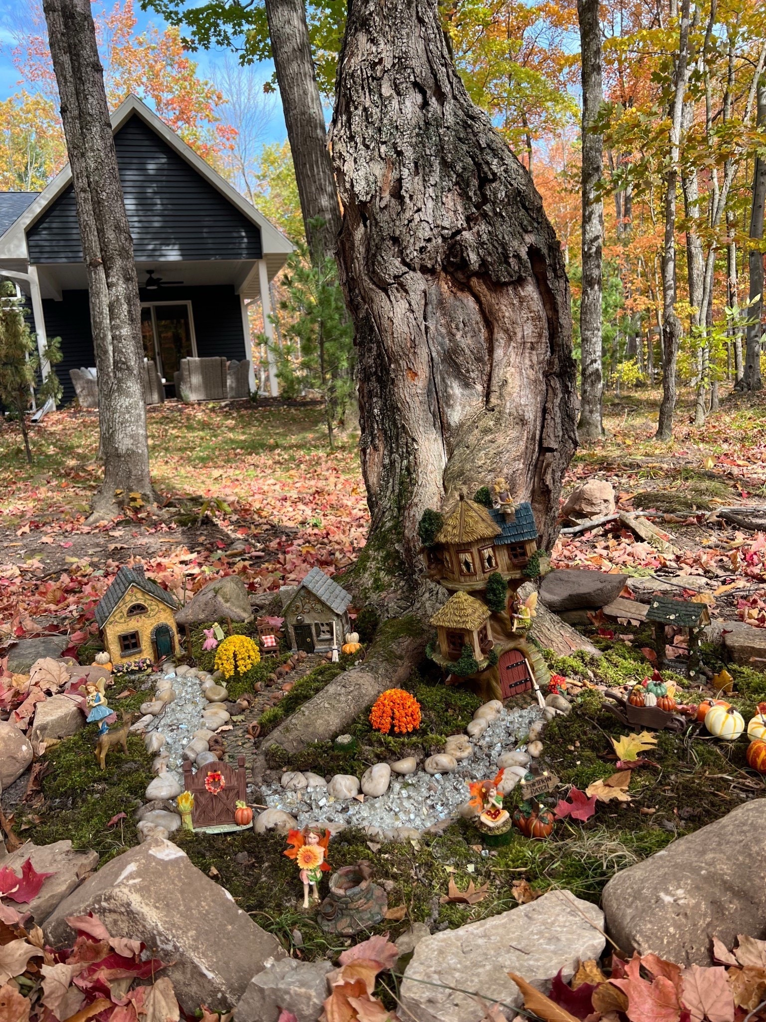 Lots of fairy garden houses on sale! I linked houses we have + other options! Then I buy supplies cheap at Michael’s and hobby lobby! They have all the cute mini fairy stuff and seasonal decor for them too!




#LTKSeasonal #LTKHome #LTKKids