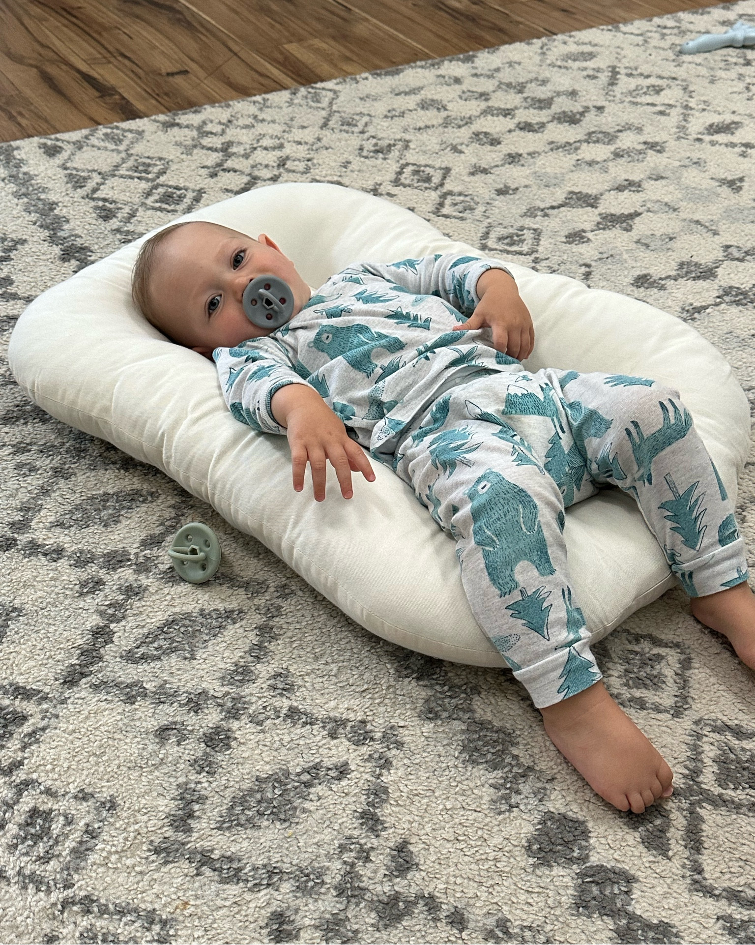 Needless to say our Snuggle Me Organics infant lounger is still a hit in our house.🫠 Might just cave and buy him the toddler size.
 
 
Baby essentials, baby just have, pregnancy, baby registry, baby gift, baby lounger 

#LTKKids #LTKBaby #LTKBump