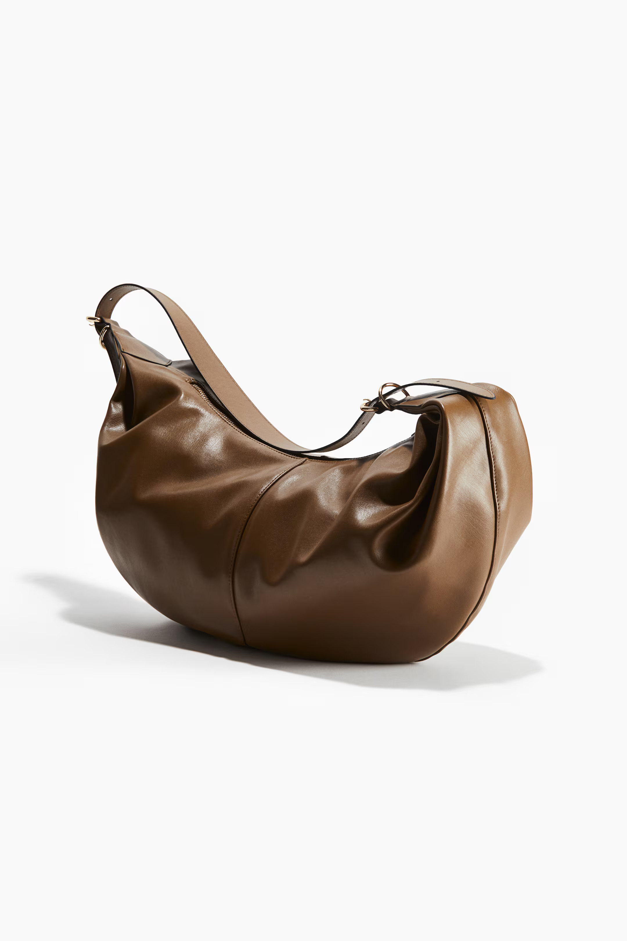 Rounded shoulder bag | H&M (UK, MY, IN, SG, PH, TW, HK)