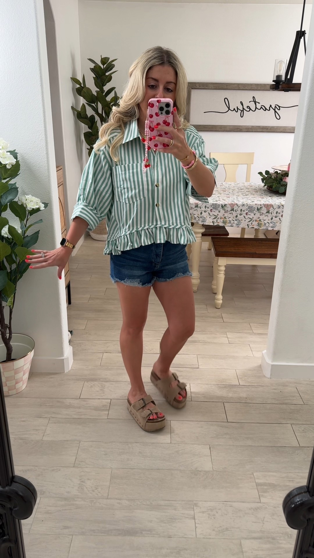 Spring outfit 
Cutest top small
Spring fashion
Date night
Outfit idea #LTKWatchNow

#LTKShoeCrush #LTKFindsUnder100