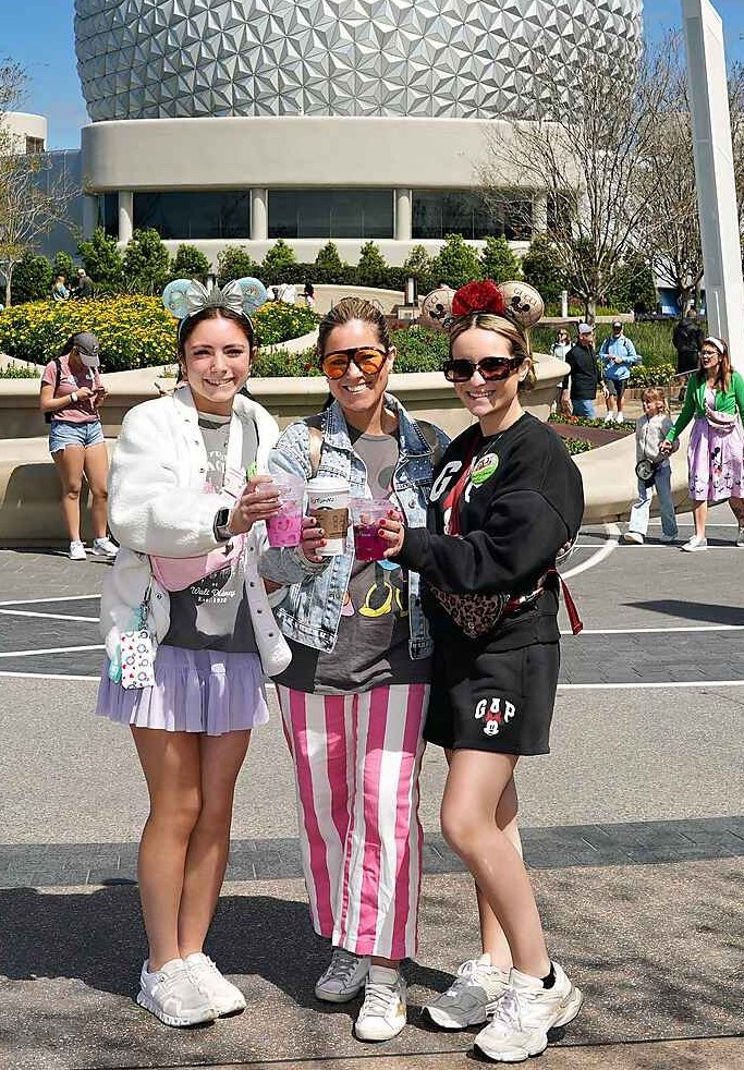 Disney day at Epcot! #disney #travel #parkoutfit #disneyoutfit #teenoutfit  

#LTKmomlife #LTKKids #LTKTravel