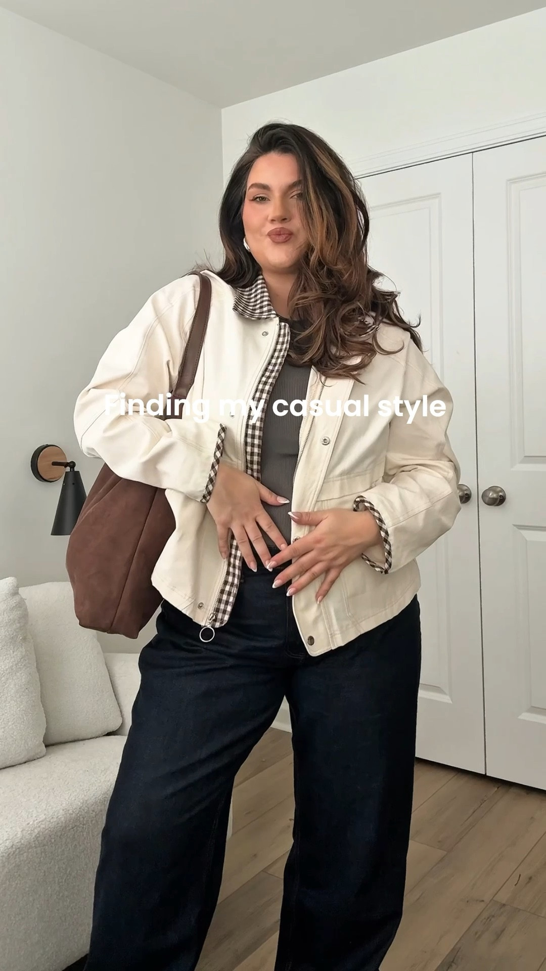 Jacket: XL (it’s a canvas material and unlined so very lightweight)
Jeans: 33R (I’m 5’6” for reference”)
Boots: true to size with thin socks but you may want to size up half a size if you want to wear thick socks 



Uggs, boot, fall outfit, midsize, curvy, trucker jacket, lightweight jacket, Abercrombie jeans, boots, hobo bag, brown suede bag, brown suede boot 



#LTKMidsize #LTKSeasonal #LTKFindsUnder50