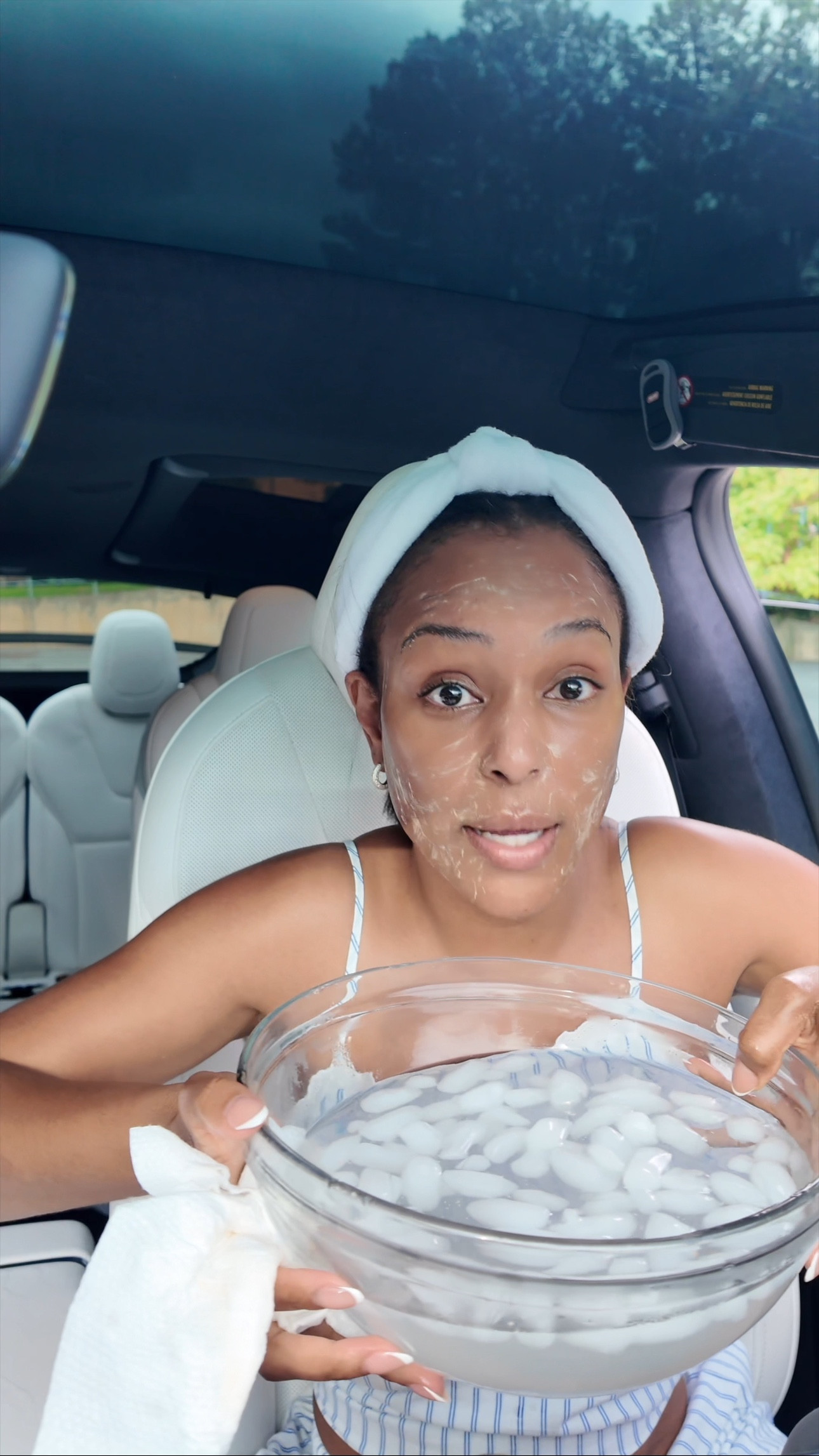 Let’s do my skincare routine in the car bc the kids are at the house beefin’ over goldfish and I just needed five minutes to myself. Just five 😮‍💨 

#LTKSeasonal #LTKBeauty #LTKFindsUnder50