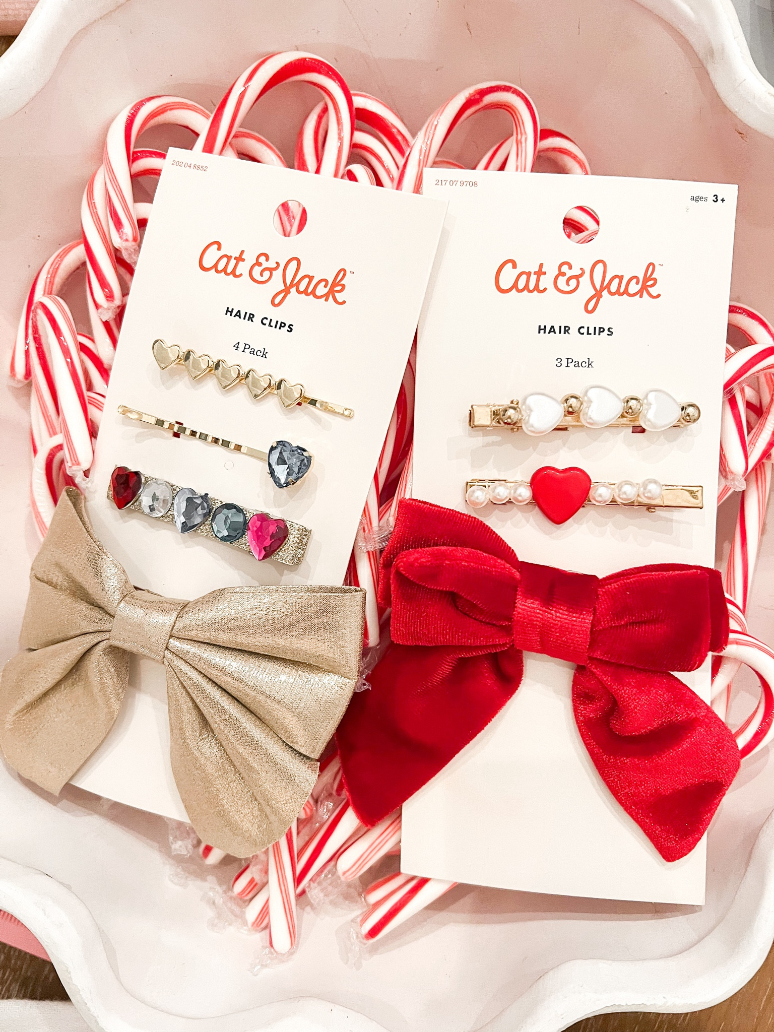 The prettiest hair now sets from target

#LTKHoliday #LTKSeasonal #LTKkids