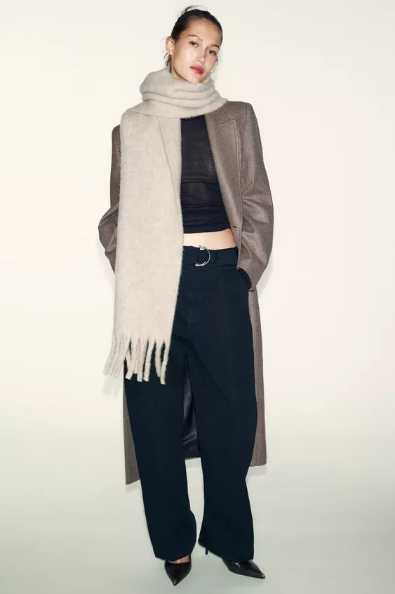 CHUNKY FRINGED SCARF | Zara US