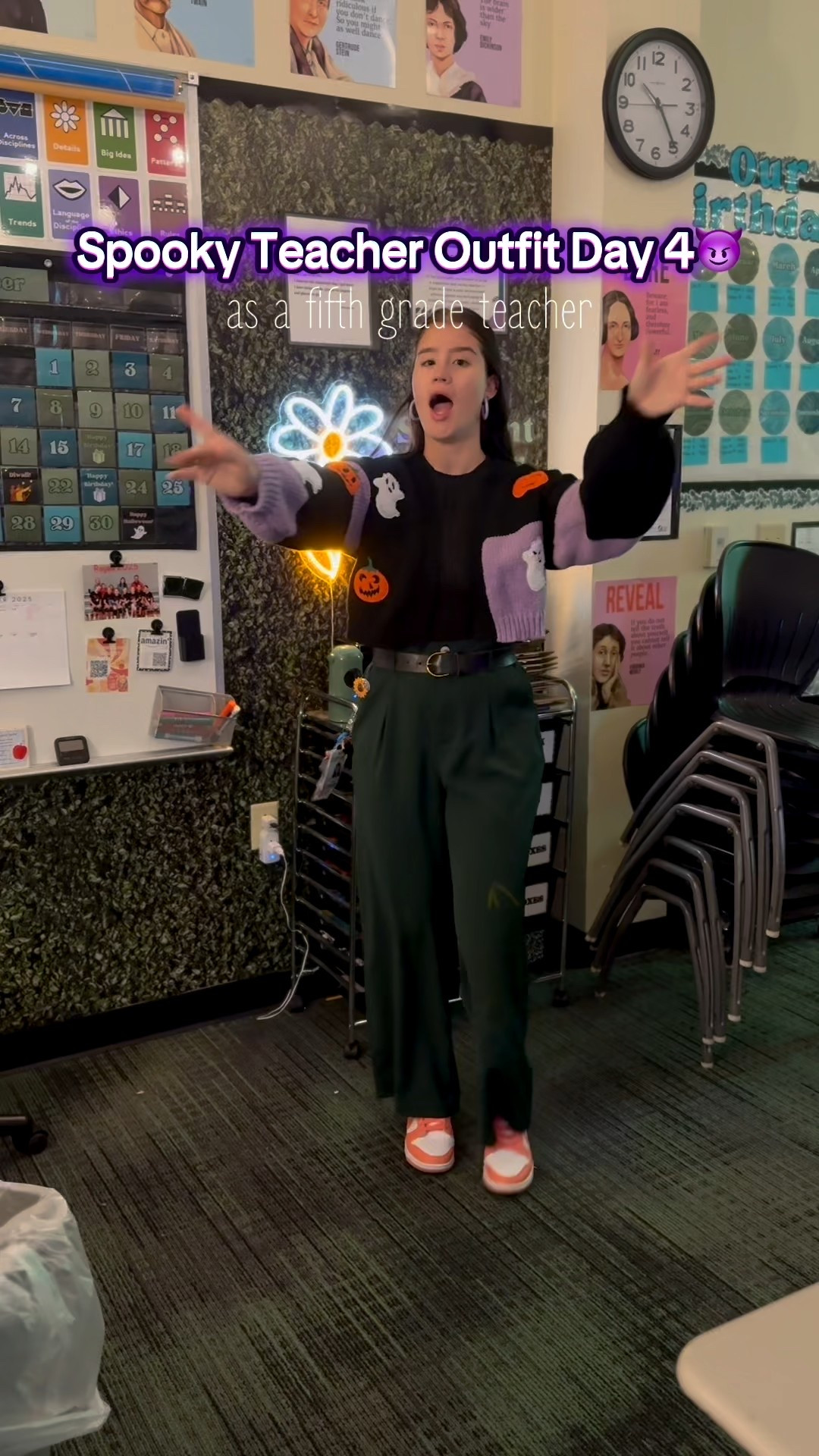 SPOOKY TEACHER FIT🫶🏼😈

#LTKFindsUnder100 #LTKStyleTip