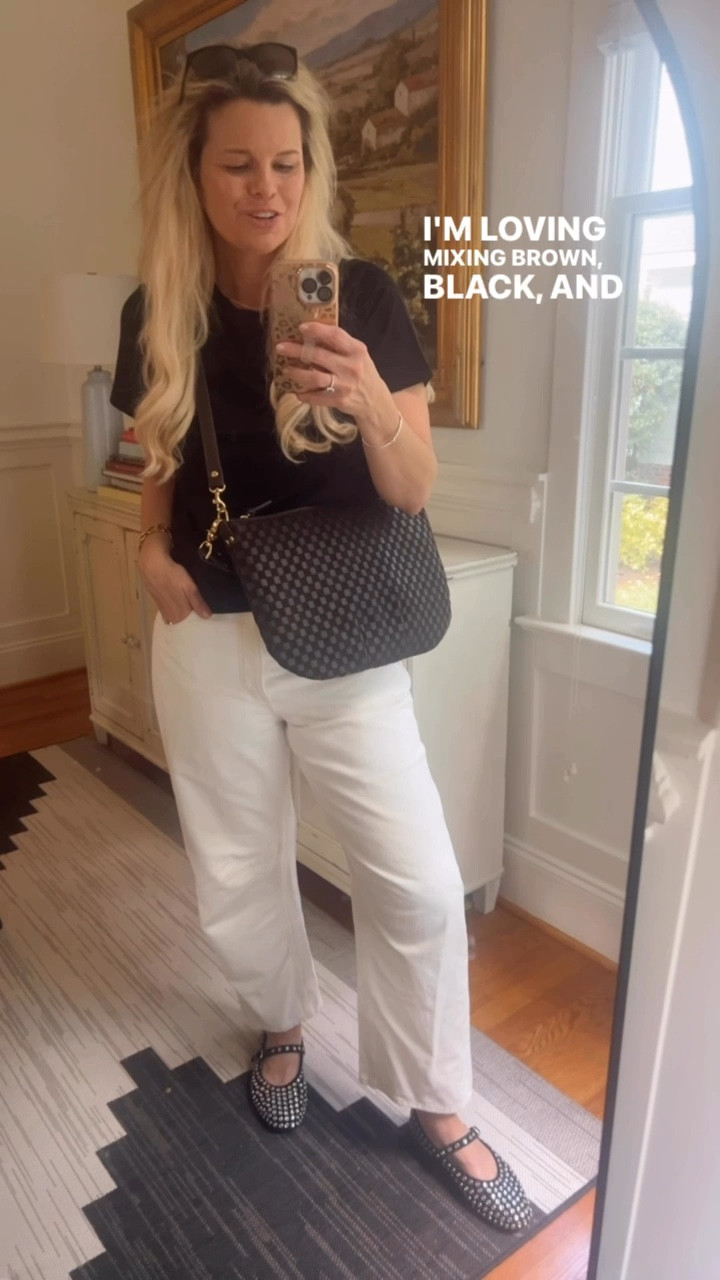 Tees for fall outfits 

#LTKFindsUnder50 #LTKStyleTip #LTKSeasonal