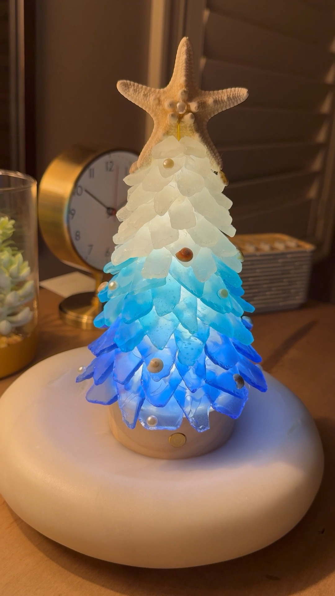 Love this little tree 🎄❄️🎄

Sea Glass Christmas Tree - Handcrafted Mini Christmas Tree With LED Lights,  Blue Gradient

Beach 🐚Christmas 

Crazy Busy Mama 

#LTKHome #LTKGiftGuide #LTKHoliday